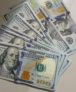 Alternative view of Buy 100 US Dollar Bills